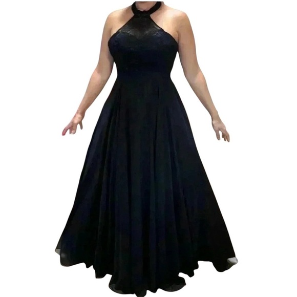 Dresses & Skirts - Black Maxi Flare Halter Dress Lace Bodice Size S